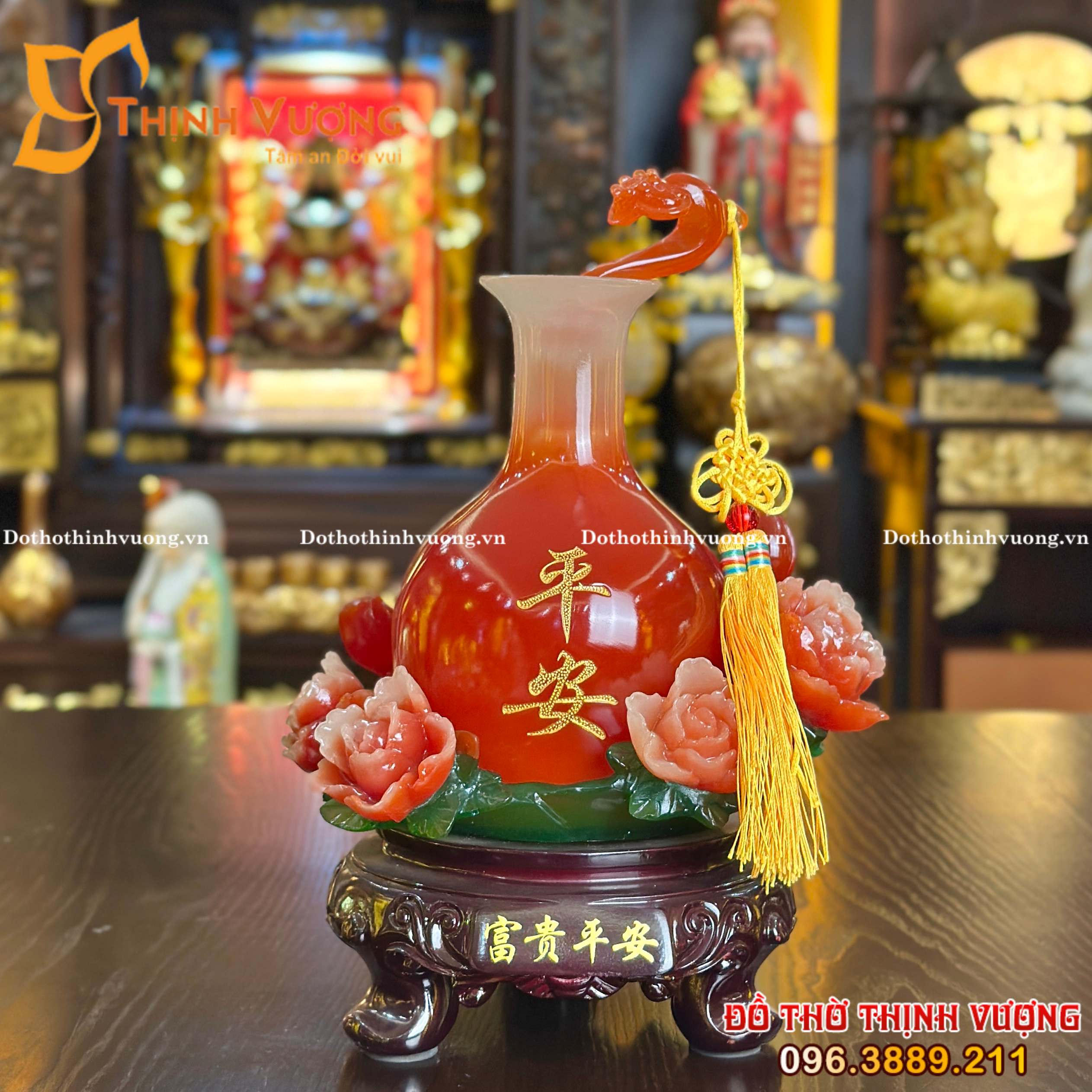 Bình Như Ý Hoa Đỏ